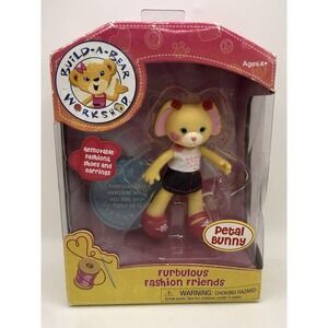 Build-A-Bear Workshop - Furbulous Fashion Friends - Petal Bunny